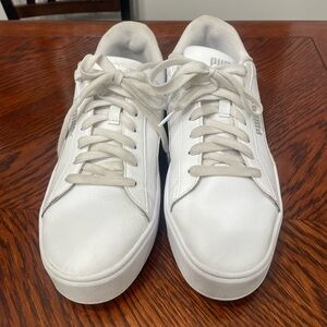 Puma White Athletic Shoes Classic Design